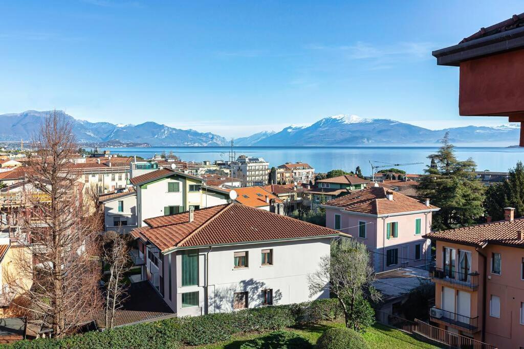 Garda Lake View Apartment Desenzano del Garda Eksteriør billede