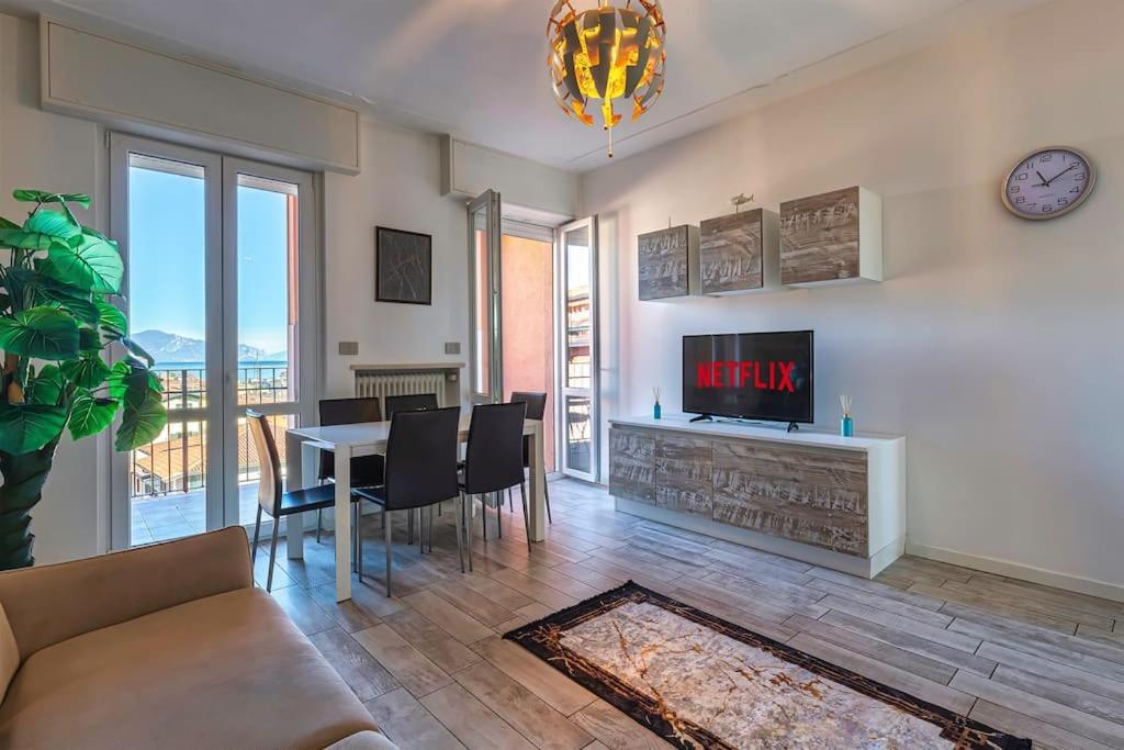 Garda Lake View Apartment Desenzano del Garda Eksteriør billede
